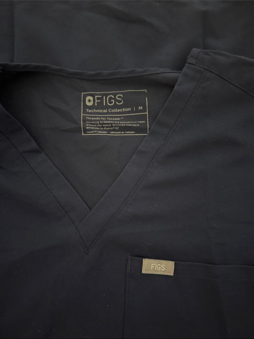 FIGS scrub top - Picture 4 of 4